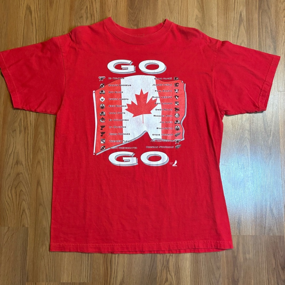 2002 Salt Lake City Canada Hockey “Go Canada Go” Tee Fits L